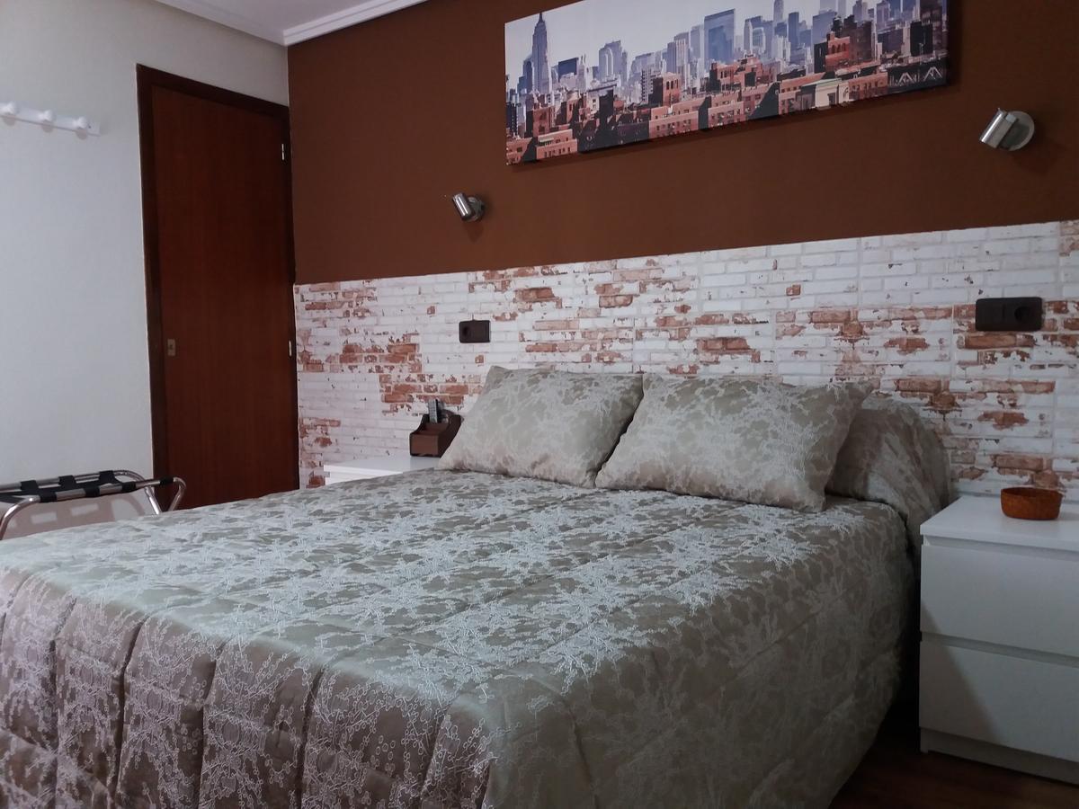 Hostal La Pilarica بلتيرنا المظهر الخارجي الصورة