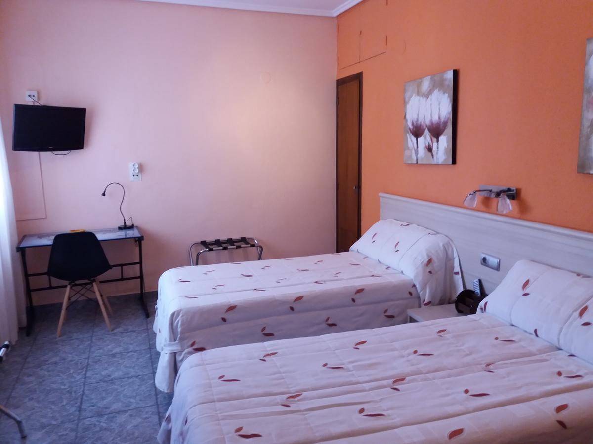 Hostal La Pilarica بلتيرنا المظهر الخارجي الصورة