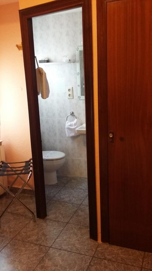 Hostal La Pilarica بلتيرنا المظهر الخارجي الصورة